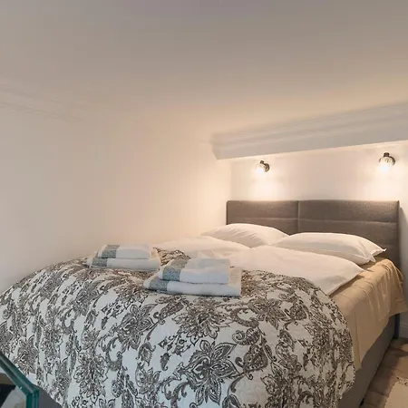 Casa Giulia Apartment *